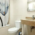 Cozy Flat With Terrace Palamós